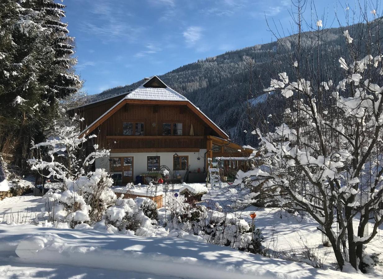 Haus Lindenkreuz Διαμέρισμα Bad Kleinkirchheim Εξωτερικό φωτογραφία